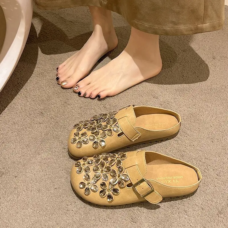 Women Shoes Mules - Damskie klapki z kwiatowym wzorem, zdobione