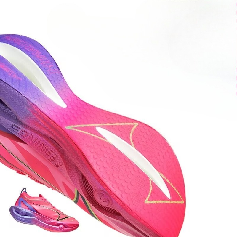 Klasyczne markowe buty do bieg – Women Shoes Jordan recenzja i cena