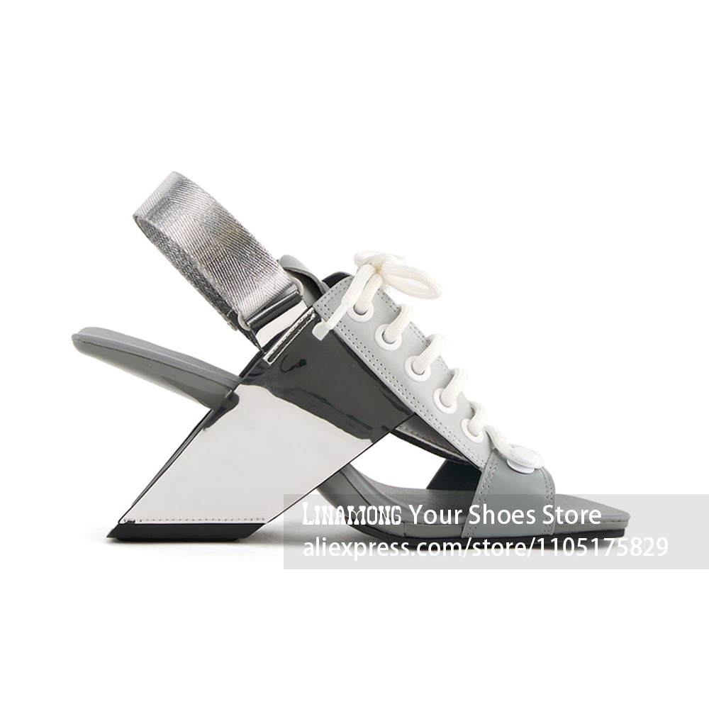 Sandały na asymetrycznym obcas – Block Heel Ankle Boots recenzja i cena